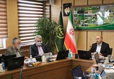 Dr. Bahmani, Head of Iranian Fisheries Science Research Institute in a meeting to present the performance report of 1400